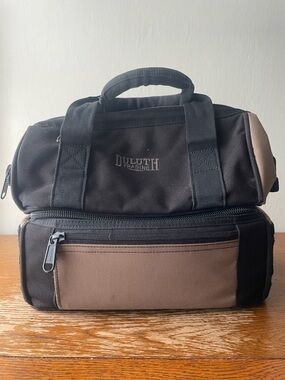 Duluth Trading Co lunchbox